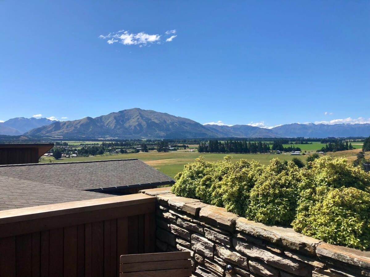 Peaceful Retreat - Hawea Flat Appartement Buitenkant foto